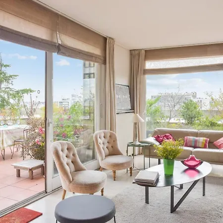 Luminous Penthouse With A View In - Welkeys Апартаменты *